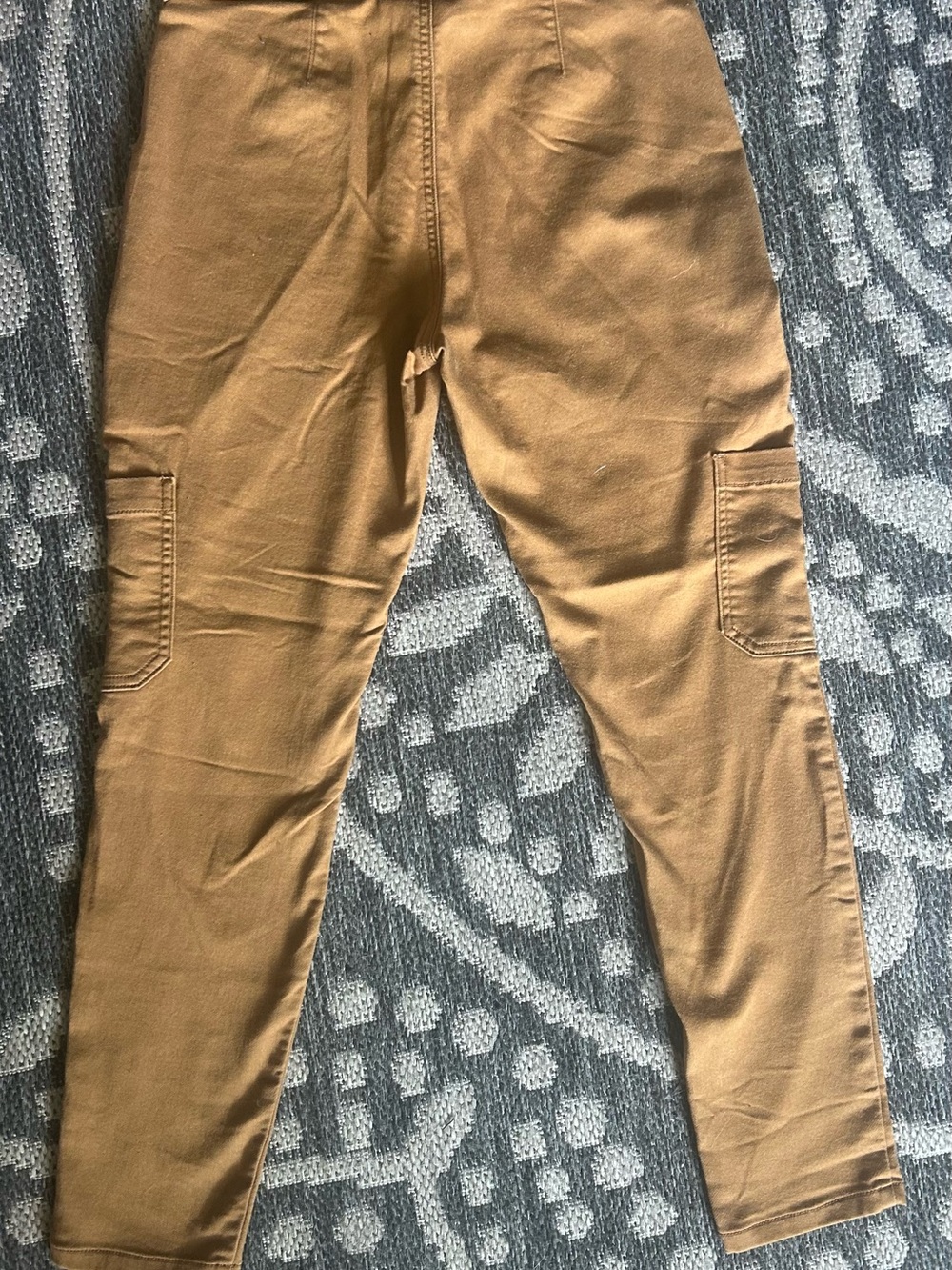 No Boundaries Camel Skinny Cargo Pants